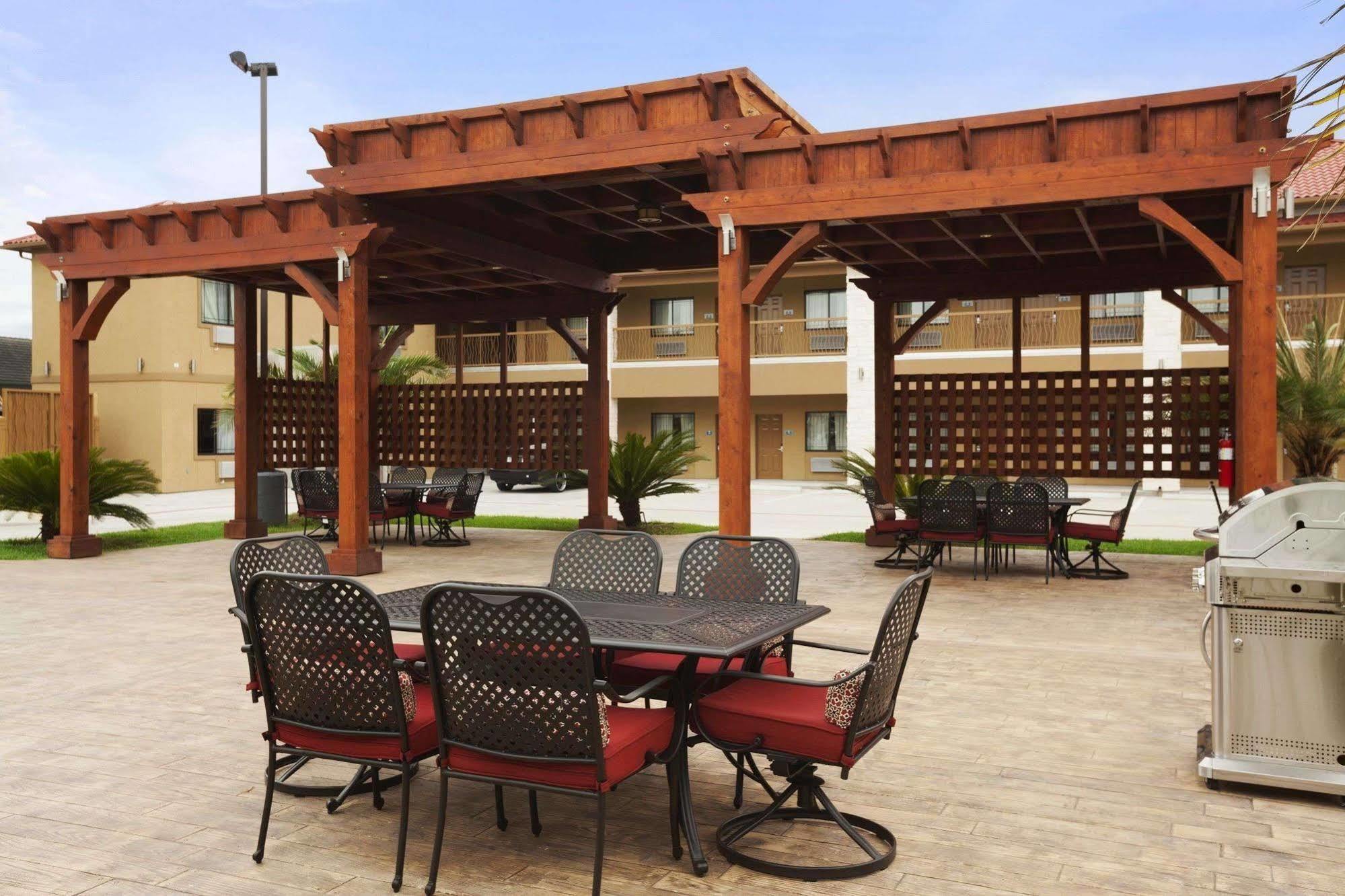 Days Inn & Suites By Wyndham Houston North-Spring Westfield Luaran gambar
